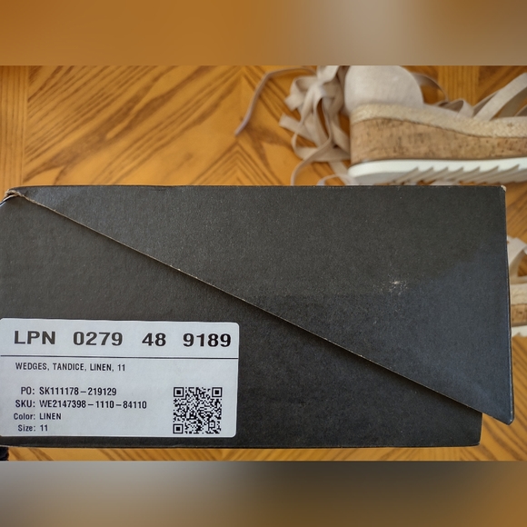 Tandice Lace up Platform Wedge - Picture 5 of 9